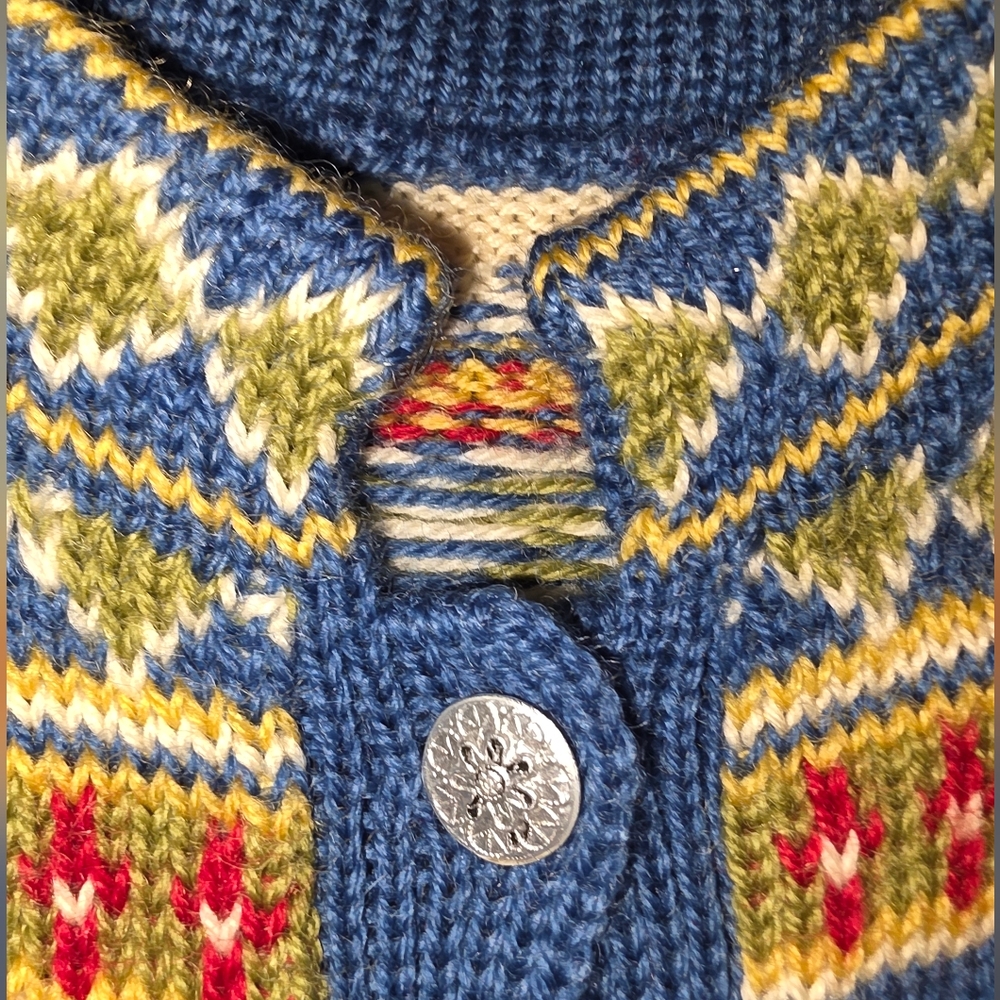 Hand Knit Nordic Knit Blue Cream Cardigan Sweater Measures To A Small. - Picture 5 of 10